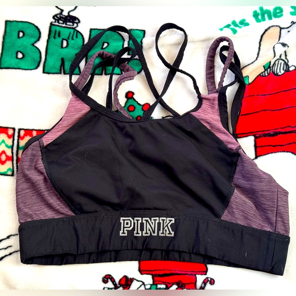 VS pink ultimate the sports bra